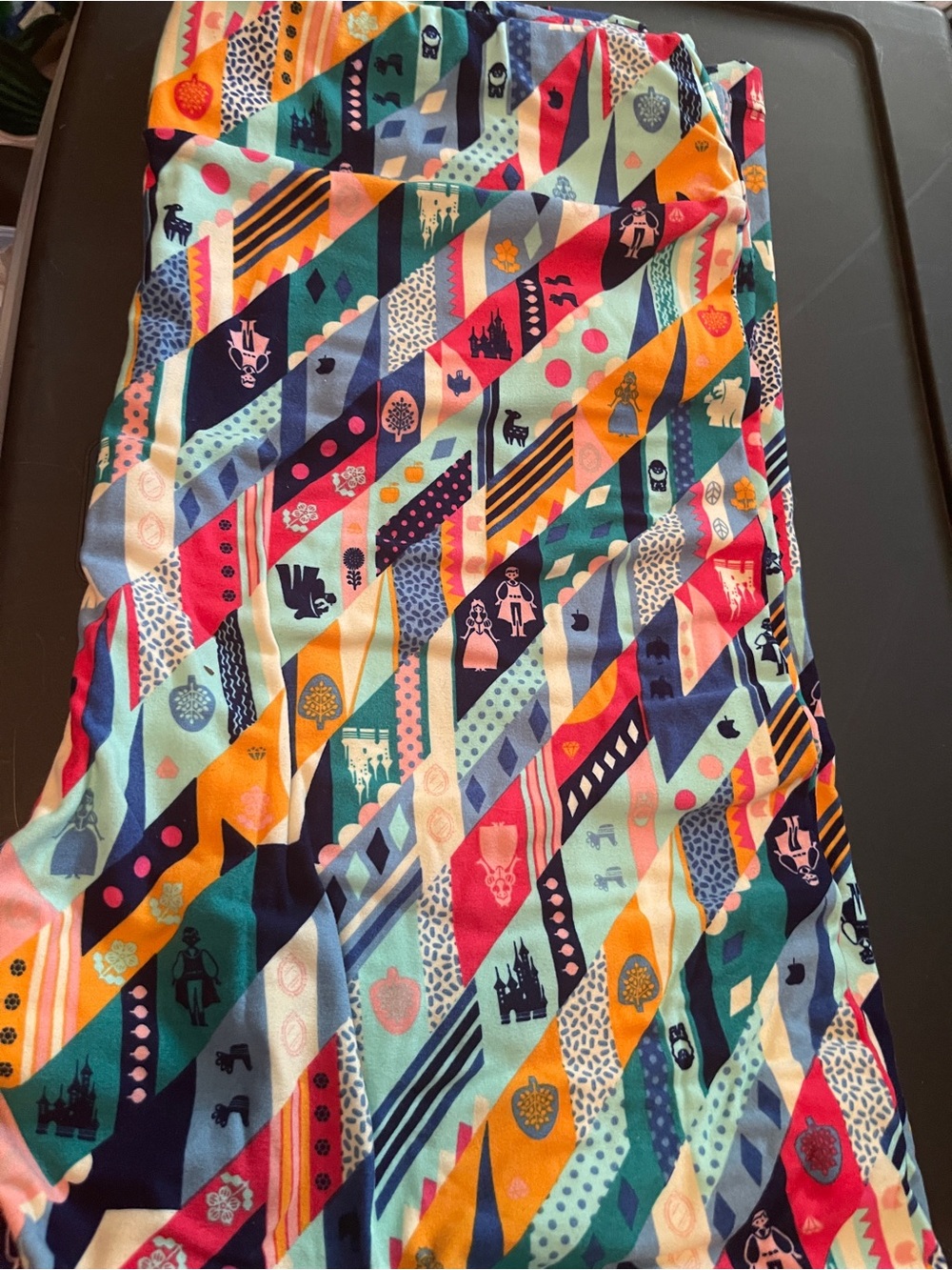 Lularoe TC2 Disney castle leggings